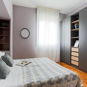 The Best Rent - Spacious One-Bedroom Apartment In Moscova District